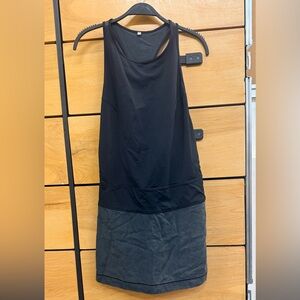 Lululemon Athletica Black and Gray Pencil Skirt